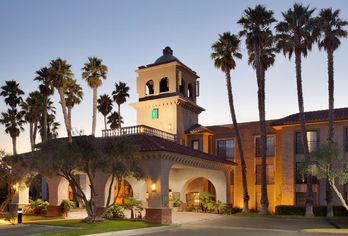 Hotel, Embassy Suites by Hilton Lompoc Central Coast