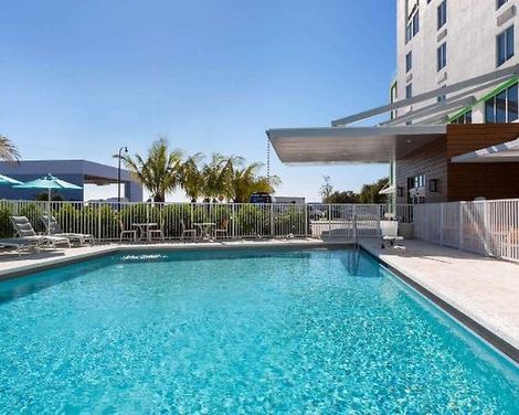 Wyndham Garden Miami International Airport-1