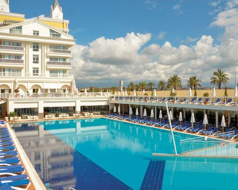 Dream World Resort & Spa-1
