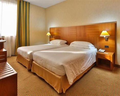 Best Western Hotel Cavalieri della Corona-0