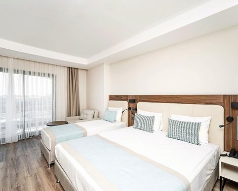 Side Moon Palace Hotel-2