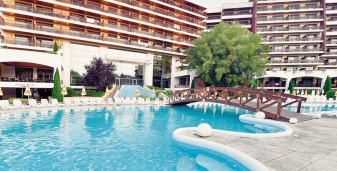 Flamingo Grand Hotel & Spa