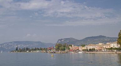 Hotels Bardolino