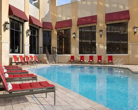 Ramada Plaza by Wyndham Orlando Resort & Suites International Drive-4