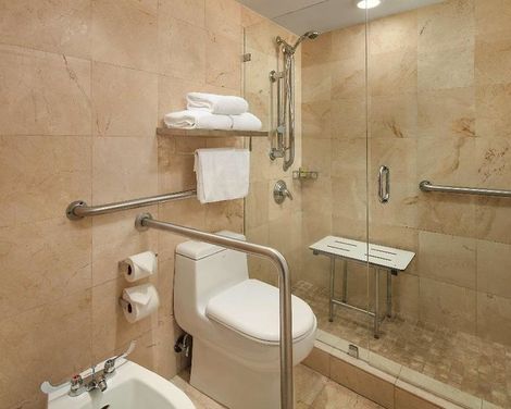 DoubleTree by Hilton Grand Hotel Biscayne Bay-0
