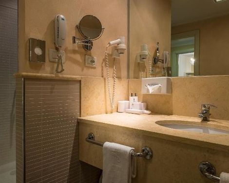 Parc Hotel Germano Suite & Apartments-0