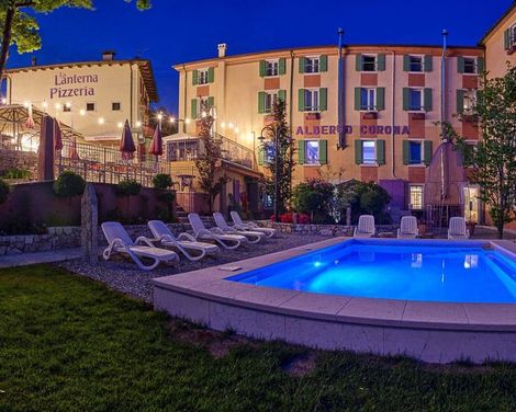 Hotel Corona-0