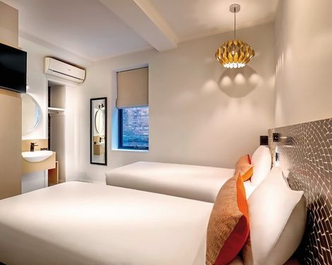 Batman’s Hill on Collins-4