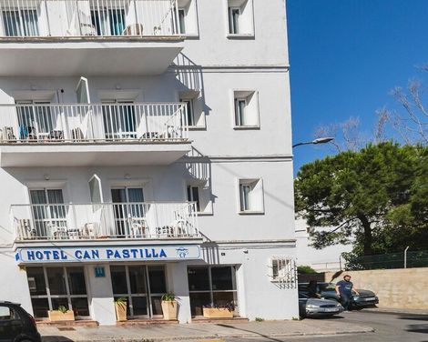 Hotel Amic Can Pastilla-3