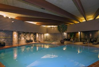 Hotel, Jasper Inn & Suites by INNHotels