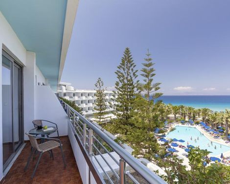 Blue Horizon Beach Resort-3