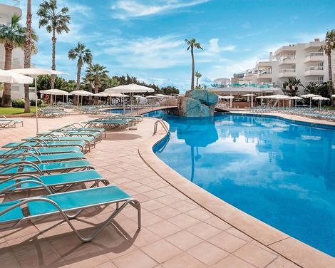 Tropic Garden Hotel Apartments-3