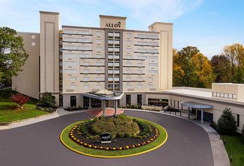 Hotel, the Alloy King of Prussia - a DoubleTree by Hilton