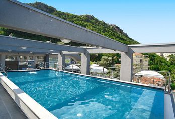 Hotel, Hotel La Mer