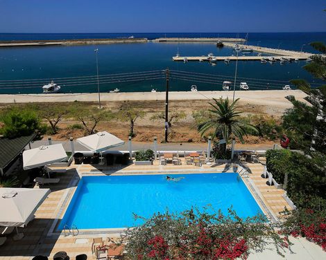 Kyparissia Beach Hotel-2