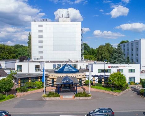 Best Western Premier Parkhotel Kronsberg-3