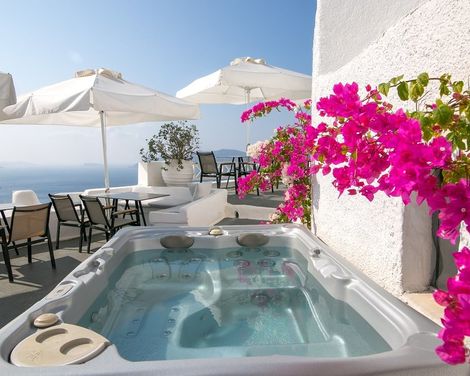Alexander's Suites-3
