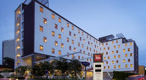 ibis Bangkok Sathorn Hotel