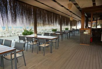 Hotel, Avena Resort & Spa Hotel