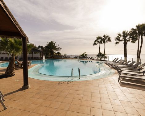 ROBINSON Esquinzo Playa-3