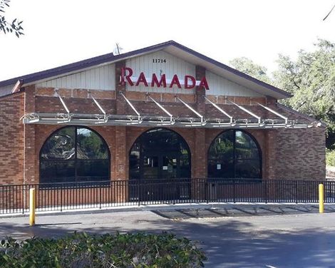 Ramada by Wyndham Temple Terrace/Tampa North-3
