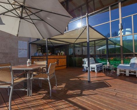 Hotel Puerta De Bilbao-4