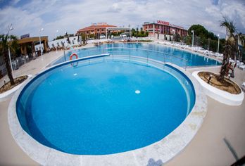 Hotel, Hotel Perinthos