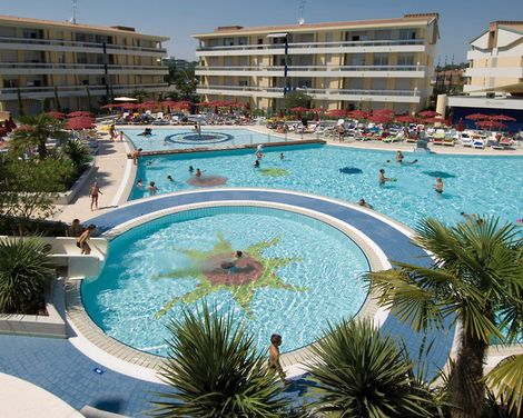 Aparthotel & Villaggio Planetarium Resort-1