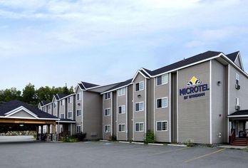 Microtel Inn & Suites by Wyndham Eagle River/Anchorage Are