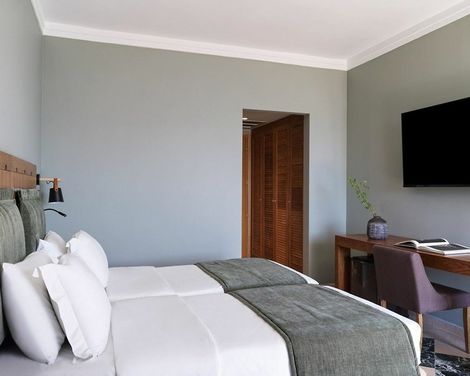 Kalamaki Beach Resort-1