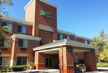 Hotel, Studio 6 Extended Stay Milwaukee Brookfield WI