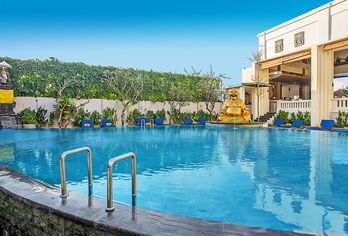 Hotel, Tonys Villas & Resort