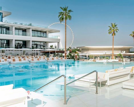 FIVE Luxe-1