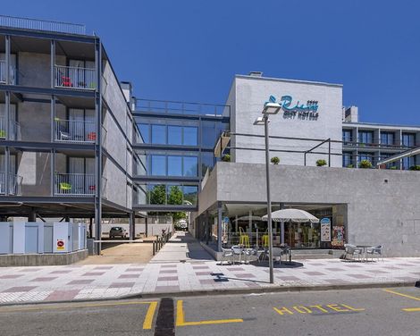 Hotel GHT Sa Riera-2