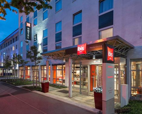 Hotel ibis Muenchen Garching-1