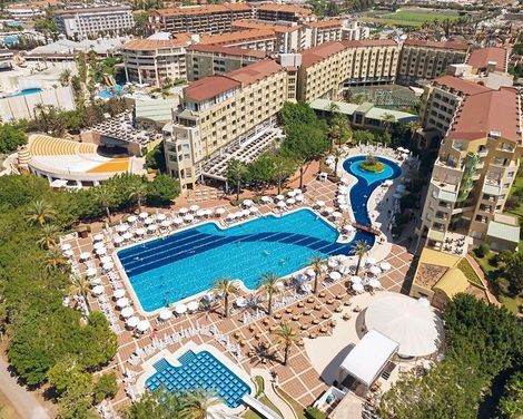 Selectum Family Resort Side-2