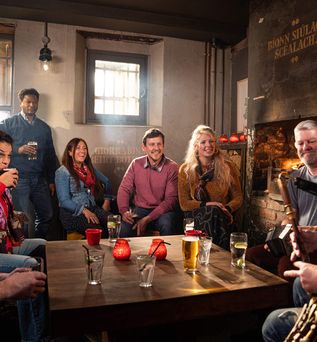 Belfast Traditional Music Trail, Cathedral Quarter - Embrace a Giant Spirit