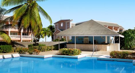 Grand Palladium Lady Hamilton Resort & Spa