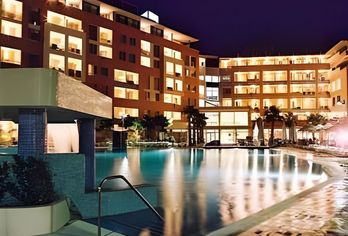 Hotel, Hotel Neptuno