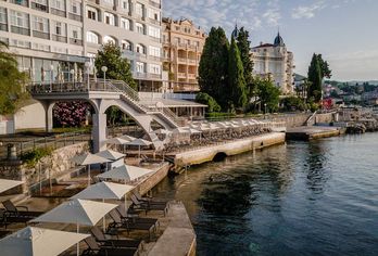 Hotel, Hotel Kristal