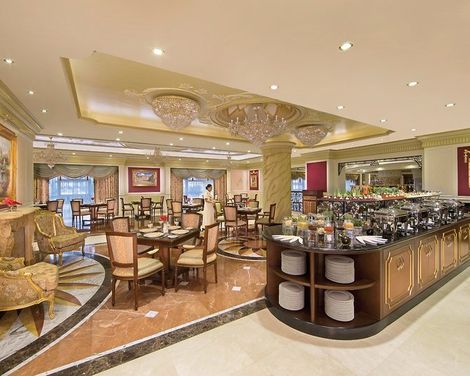 Royal Rose Abu Dhabi, a Curio Collection by Hilton Affiliated Hotel-3