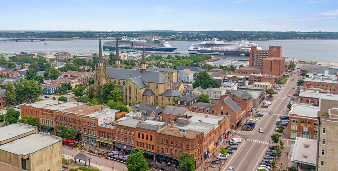 Downtown-Charlottetown-Cruise