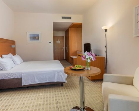 La Luna Hotel-0