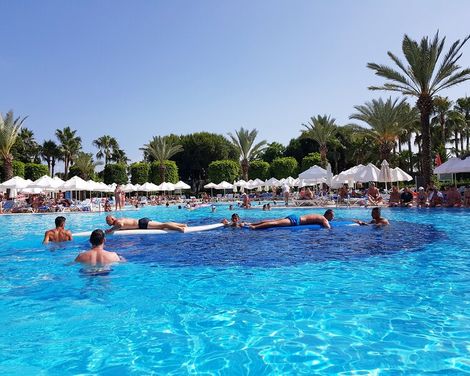 Insula Resort & Spa-1