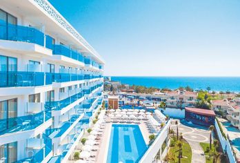 Hotel, Dream World Hill