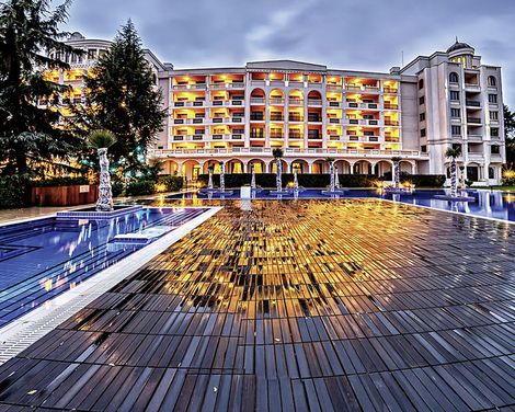 Grand Hotel & Spa Primoretz-2