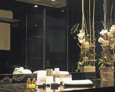 Hesperia Barcelona Fira Suites-4