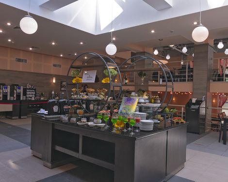 Effect Grand Victoria Hotel-2