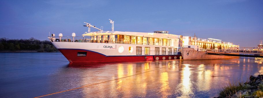 Ihrer Schiff CELINA
