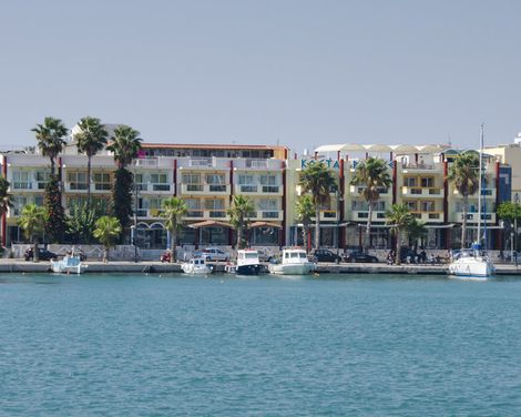 Kosta Palace City Hotel-3
